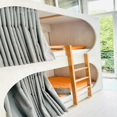 Fantasy Hostel Porto-2